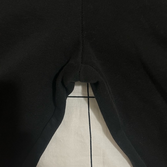 PUMA - SWEATPANTS (XS) - Picture 5 of 7